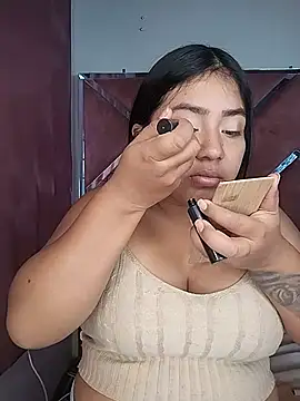 Noa Baker online show from May 23, 12:37 pm
