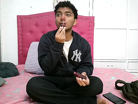 philipsex28 online show from February 19, 1:35 am