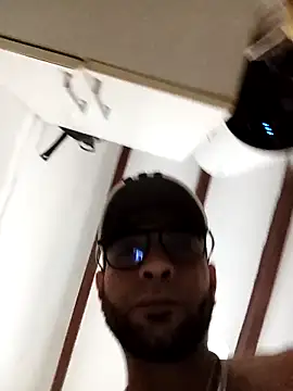 yoahotpetrafiery online show from February 10, 8:41 pm