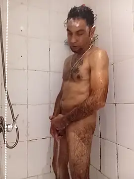 yoahotpetrafiery online show from March 15, 9:05 am