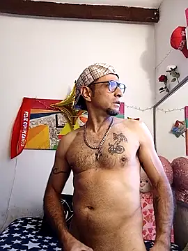 yoahotpetrafiery online show from March 17, 4:54 pm