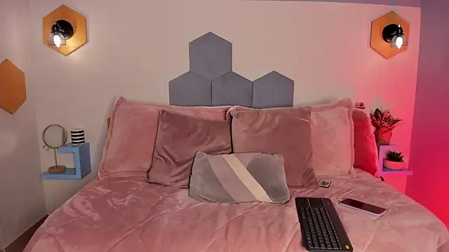 Afrodita sweeet online show from February 25, 8:41 pm