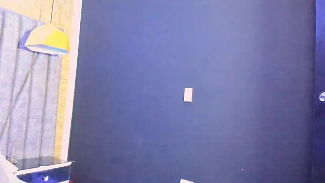 dafne and erick  online show from July 7, 4:37 am