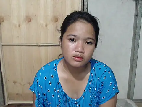 yummydelitex online show from March 29, 9:49 pm