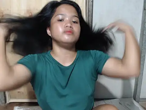 yummydelitex online show from March 22, 10:44 pm