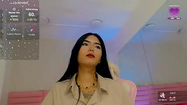 Snapshot of estefany_squirt1 chatting on February 26, 4:23 am estefany squirt1 online show from February 26, 4:23 am