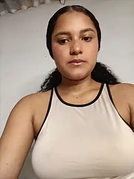 LiaRose- online show from April 13, 8:13 pm