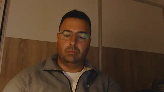 VanillaTime78-Jorge online show from April 30, 8:57 pm