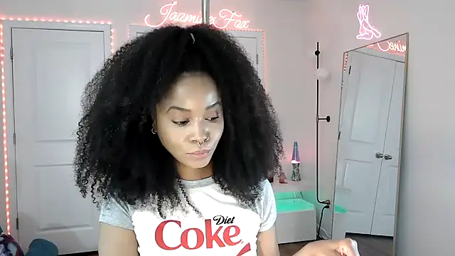 JazmineFoxx online show from April 20, 7:48 pm