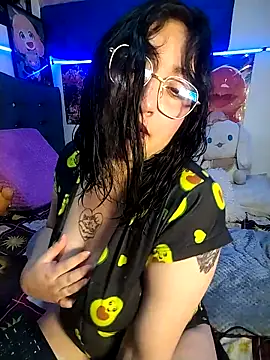 Snapshot of Lilith_Oni66 chatting on February 20, 8:00 pm Lilith Oni66 online show from February 20, 8:00 pm