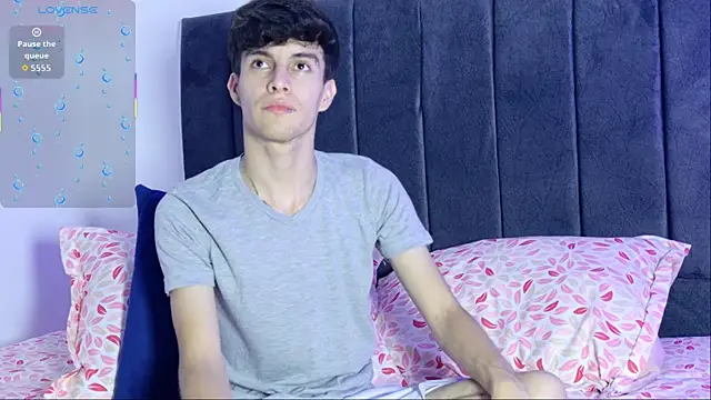 axxxel twink online show from May 30, 2:40 am