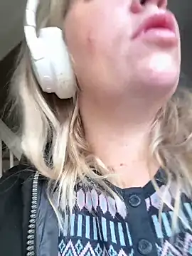 Amanda Norsk online show from February 22, 10:17 am