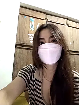 Baby-sexytits2026 online show from April 6, 9:16 pm