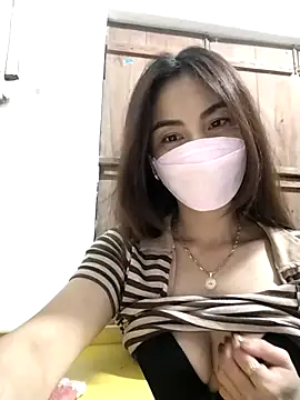 Baby-sexytits2026 online show from April 14, 11:15 am