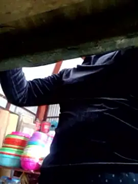 YIYI-502 online show from February 5, 8:21 am