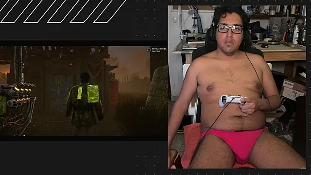 Snapshot of spacemanx_eddy chatting on May 3, 9:51 pm spacemanx eddy online show from May 3, 9:51 pm