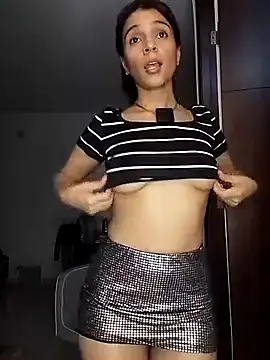 EvaMiranda online show from July 13, 3:50 am