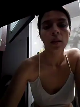 EvaMiranda online show from May 28, 3:14 am