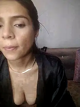 EvaMiranda online show from March 26, 2:43 am