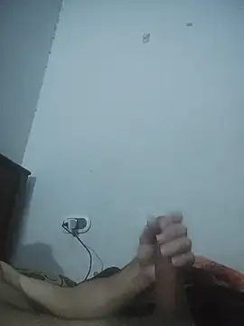 amirMohamed58 online show from February 14, 4:34 am