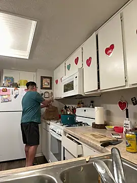 Skizm1986 online show from February 15, 1:17 am