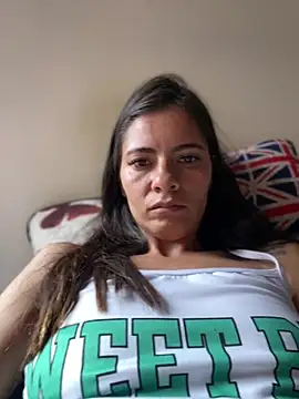 Esperanza GS online show from March 11, 2:55 pm