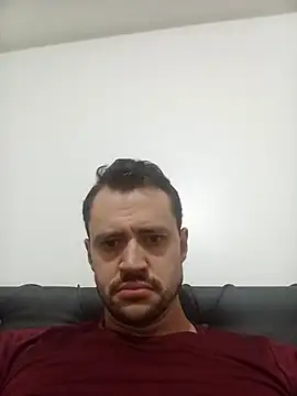 Snapshot of moannapozzy chatting on February 24, 12:00 am moannapozzy online show from February 24, 12:00 am