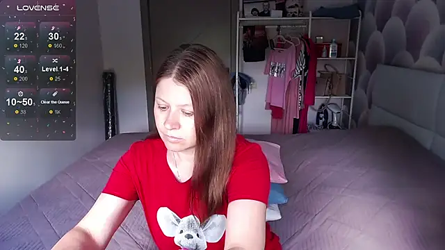 Snapshot of Aleksasamuii chatting on July 14, 7:46 am Aleksasamuii online show from July 14, 7:46 am