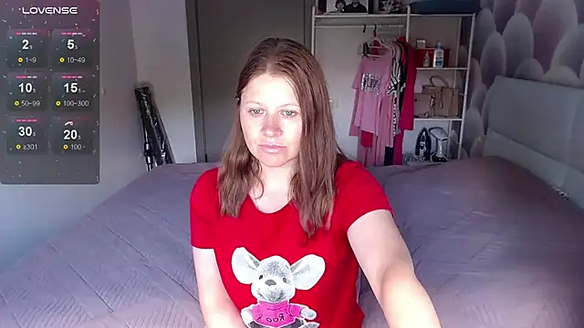 Snapshot of Aleksasamuii chatting on July 15, 7:59 am Aleksasamuii online show from July 15, 7:59 am