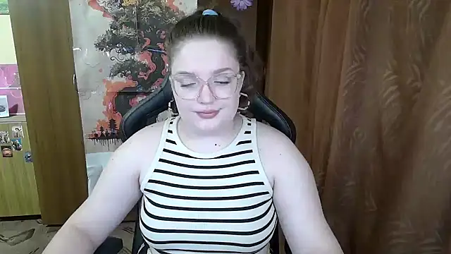 Teasing Dora online show from February 27, 10:31 pm