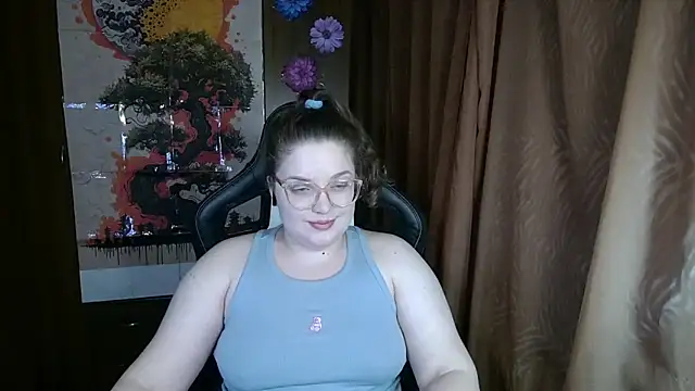 Teasing Dora online show from February 26, 12:21 am