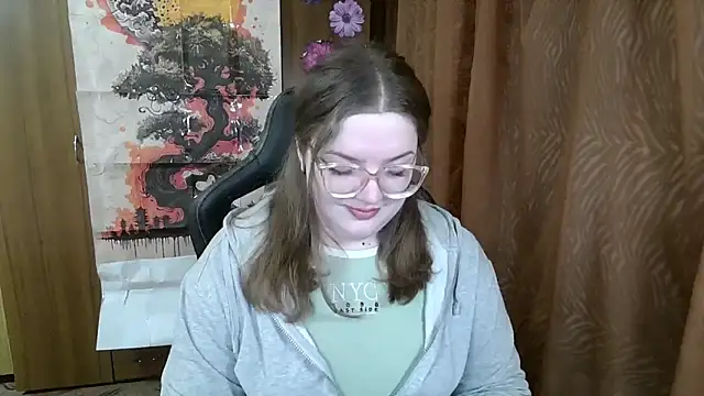 Teasing Dora online show from April 7, 11:06 pm