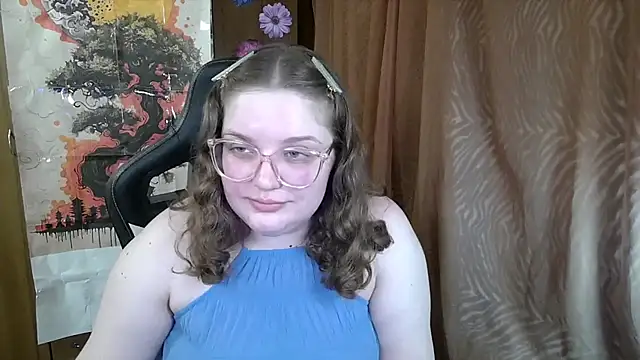 Teasing Dora online show from March 1, 11:05 pm