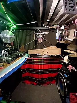 AllucyLu online show from February 23, 4:51 pm