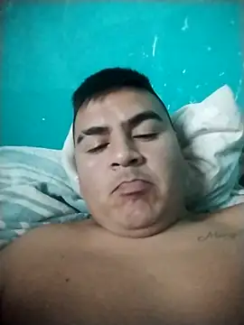 Sergiowooo online show from May 5, 5:43 am