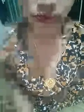 khushi rawat online show from February 12, 4:07 pm