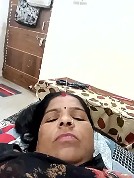 punamji sexe online show from May 25, 7:40 am