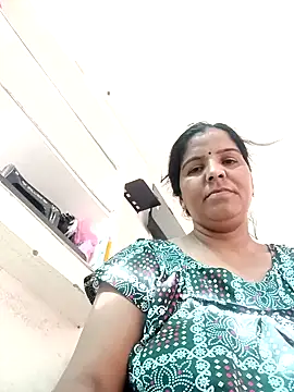 punamji sexe online show from May 26, 3:37 am
