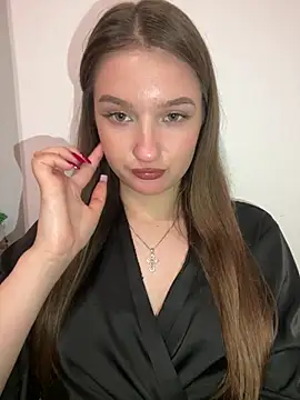 Snapshot of Green_eyes_lady chatting on May 7, 7:17 pm Green eyes lady online show from May 7, 7:17 pm