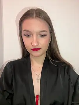 Snapshot of Green_eyes_lady chatting on February 14, 12:27 pm Green eyes lady online show from February 14, 12:27 pm