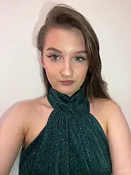 Snapshot of Green_eyes_lady chatting on June 3, 1:01 pm Green eyes lady online show from June 3, 1:01 pm