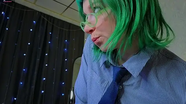 Scarle Whisper online show from March 28, 1:06 am