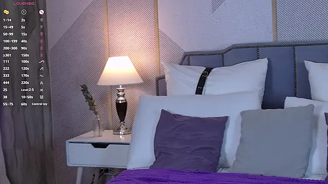 Treasure  Girl online show from March 29, 3:19 am