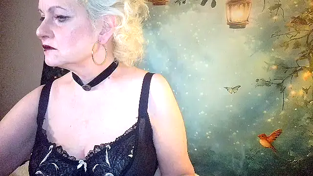 Blondie the librarian online show from April 29, 2:38 am