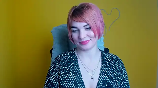 CuttieEmma online show from March 29, 11:39 pm