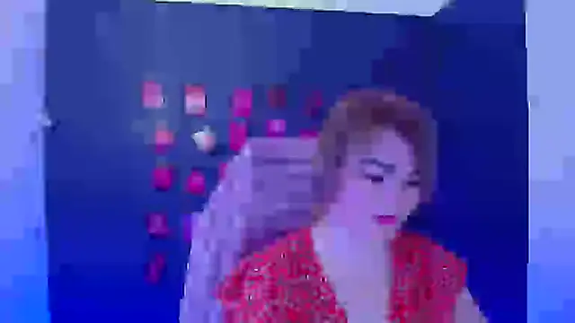 Snapshot of CuttieEmma chatting on February 4, 1:17 pm CuttieEmma online show from February 4, 1:17 pm