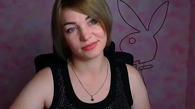 CuttieEmma online show from June 25, 6:07 am