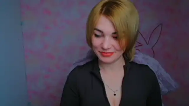 Snapshot of CuttieEmma chatting on February 26, 12:38 pm CuttieEmma online show from February 26, 12:38 pm