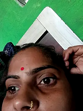 Priyakoli4568 online show from April 18, 5:21 am