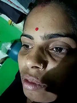 Priyakoli4568 online show from April 12, 5:49 pm